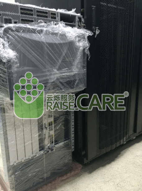 云爍實驗室數(shù)據(jù)中心級萬兆交換機(jī)圖片